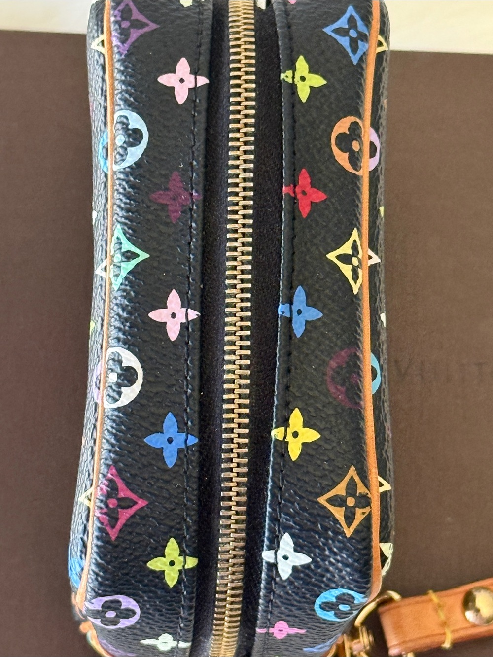 LOUIS VUITTON BLACK MURAKAMI MULTICOLORE WAPITY POUCH SUPER CLEAN - Picture 5 of 8